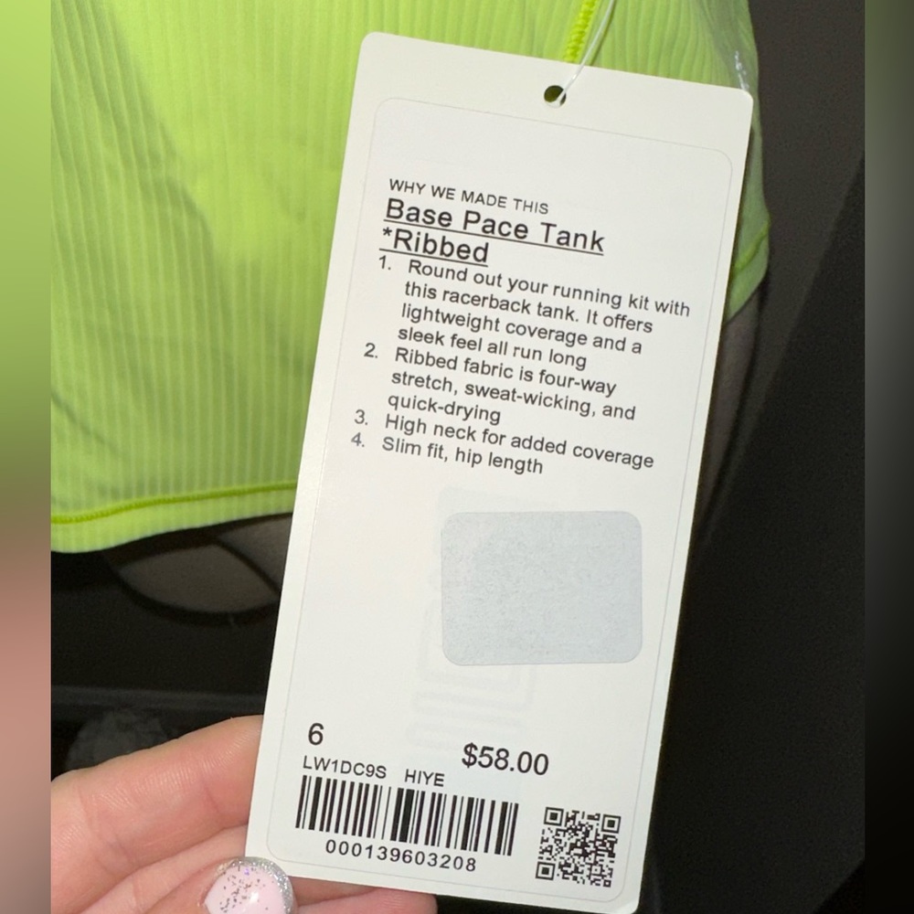 Lululemon tank - Picture 2 of 3